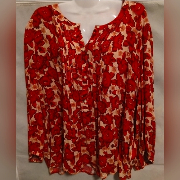 Gap Long Sleeve Pintuck Top - Picture 3 of 8